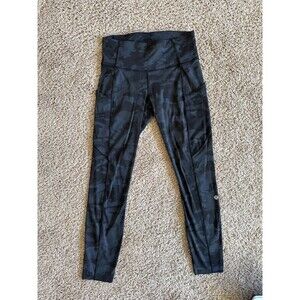 Lululemon Fast Free HR Crop 19” Size 6 Incognito Camo Multi Grey